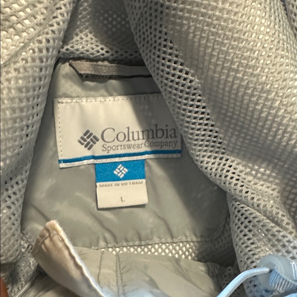 Columbia jacket. - Picture 5 of 6